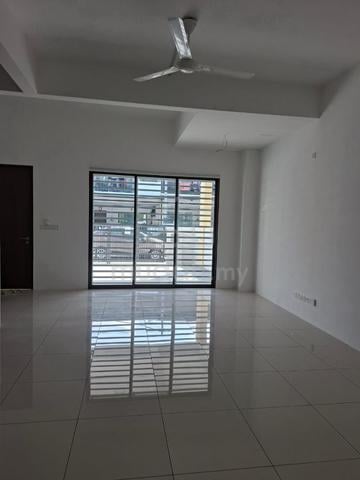 Dahlia garden 2-Storey Terrace House For Rent 1