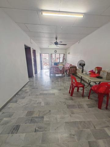 Cheap / Taman Ungku Tun Aminah @ Skudai / 1 Sty Terrace / Below Market 1