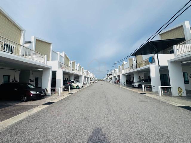 Taman Sena Emas, Tasek gelugor 1