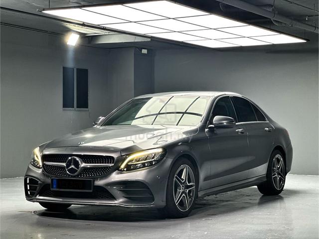 2019 Mercedes Benz C300 2.0 AMG LINE FuLon FreWrnt - 3