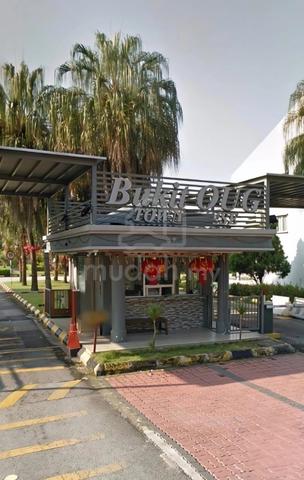 Townhouse Bukit OUG, 2 mins walk to LRT, Clean, Bukit Jalil, For Rent 1