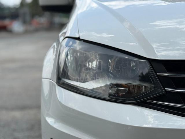 2017 Volkswagen VENTO 1.2 TSI HIGHLINE (A) - 5