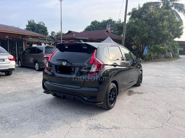 2020 Honda Jazz 1.5 E (A) GK5 (LOAN KEDAI) - 4