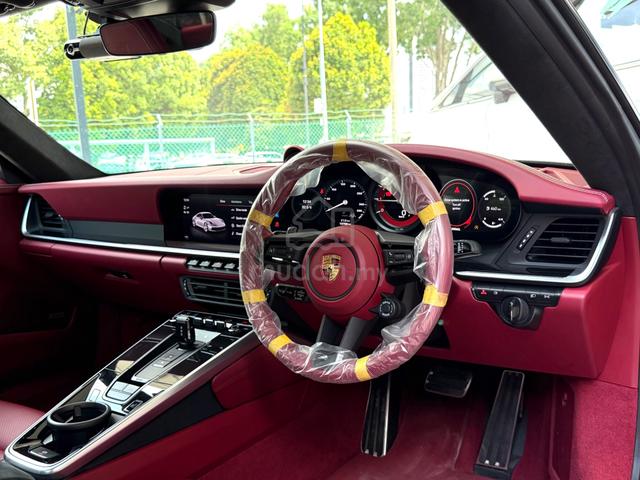 Unreg Porsche 911 992 Carrera (A) 3.0 Sport Chrono - 2