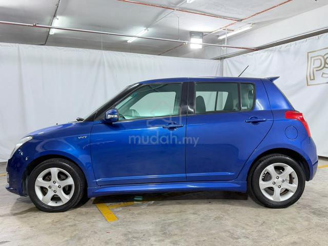2011 Suzuki SWIFT 1.5 GLX FACELIFT SERVICE BOOK - 2