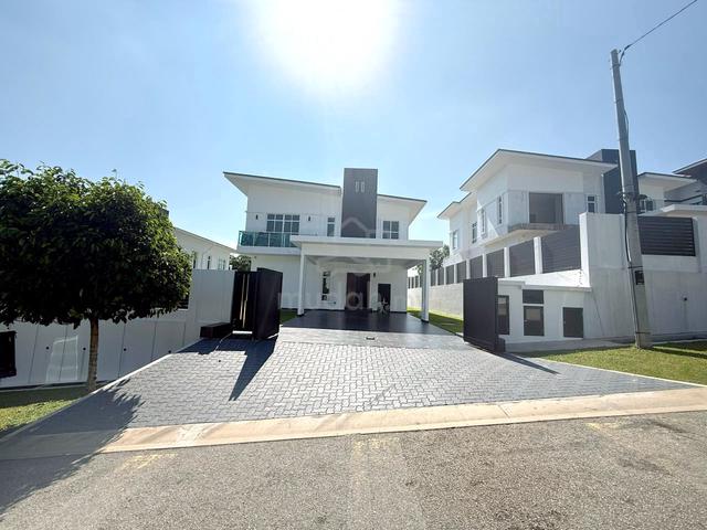 [TERMURAH] Sungai Merab Double Storey Bungalow House 1