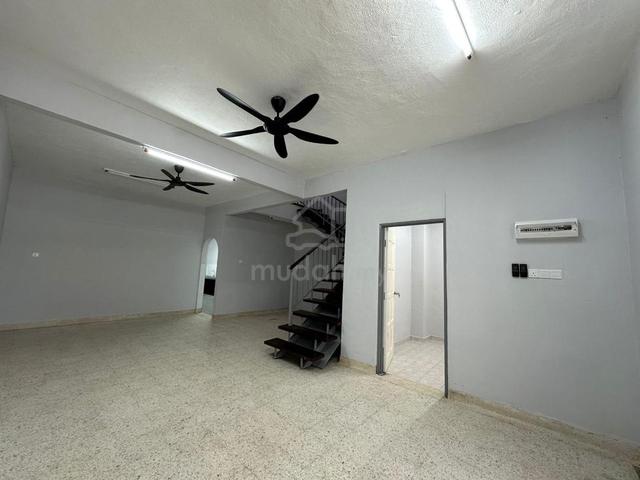 Double Storey Terrace Harta Permata Bukit Baru 1