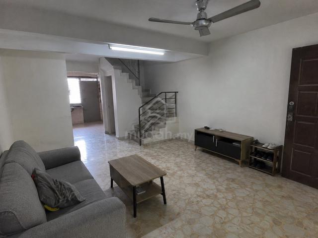 2BR 2 Storey Terraced House @ Jalan Perlak 5, Sri Petaling,KL 1