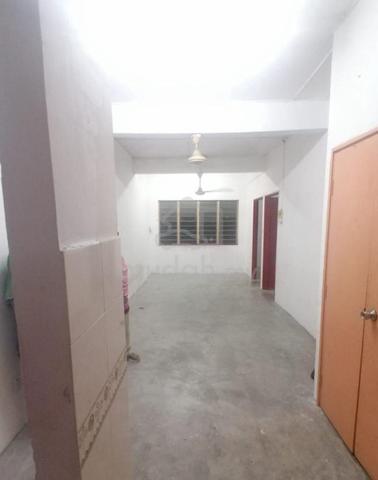 Sri Dahlia Apartment 1