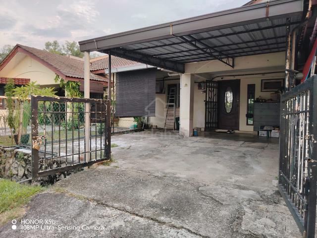 Single Storey Bdr Bukit Mahkota near USIM - North South H/Way 1