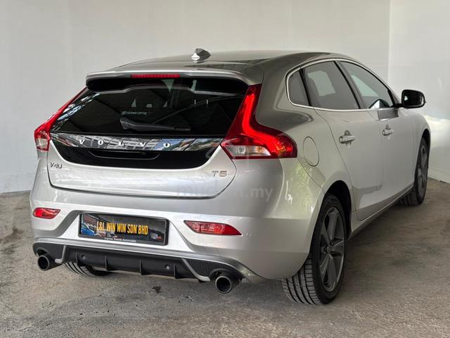 Volvo V40 2.0 T5 (A) - 3