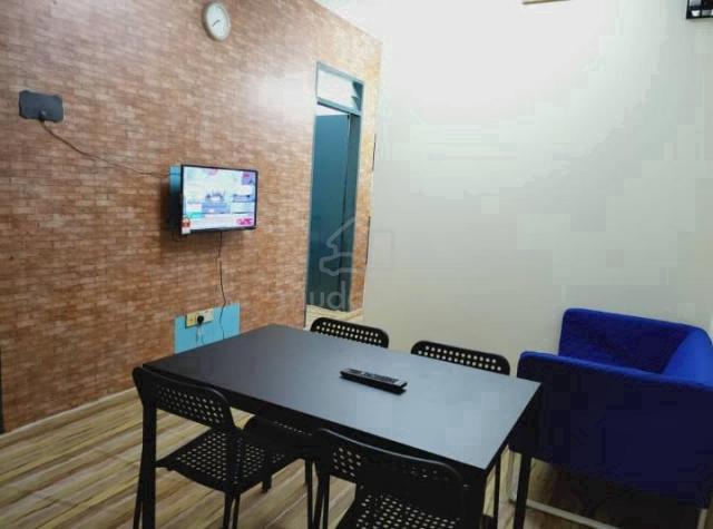 Bilik Single Selesa (Muslim) | Mentari Court | Walk to KTM | WiFi Free 1