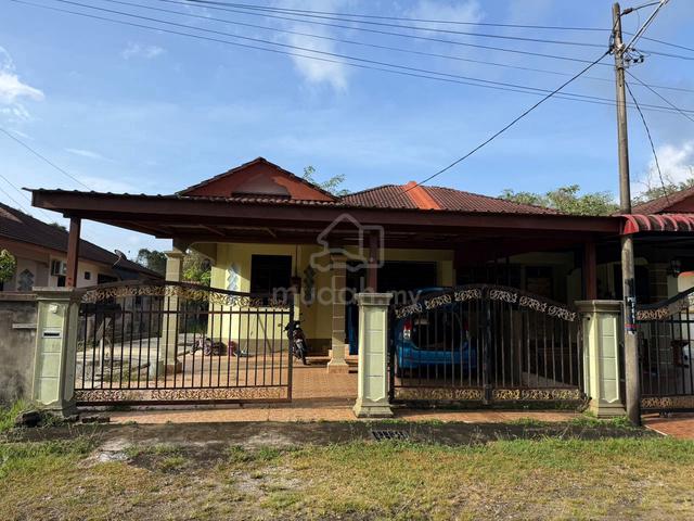 rumah semi - d di bukit tumbuh untuk disewa 1