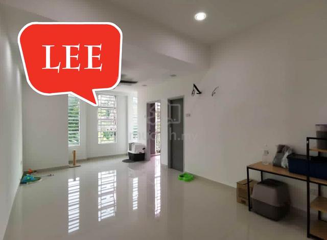 [ RENOVATED ]  3000 sf | 3 sty terrace at balik pulau - HK 1