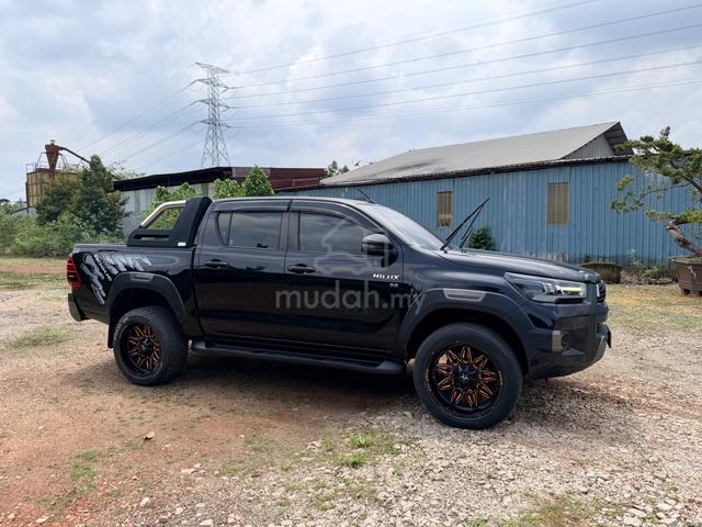 Toyota HILUX 2.8 ROGUE (A)-21 - 3