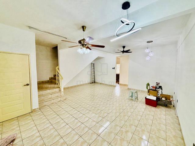 TERMURAH | FREEHOLD | Double Storey Taman Semenyih Permata Semenyih 1
