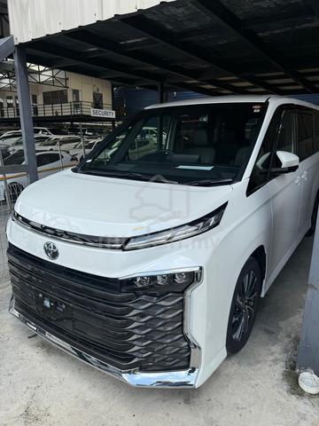 2022 Toyota VOXY 2.0 S-Z (A) - 1
