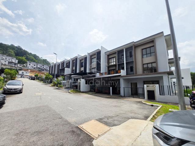 3 Storey Superlink Nassim Heights Taman Ukay Bistari Ampang 1