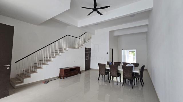 ( SALE) Kediaman Residence, Jalan Aman 4 Puchong 1