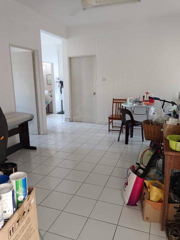 Regency Park Apartment 1