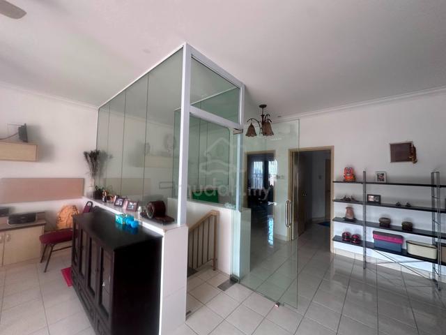 3 storey Intermediate Taman Megah Kepong 1