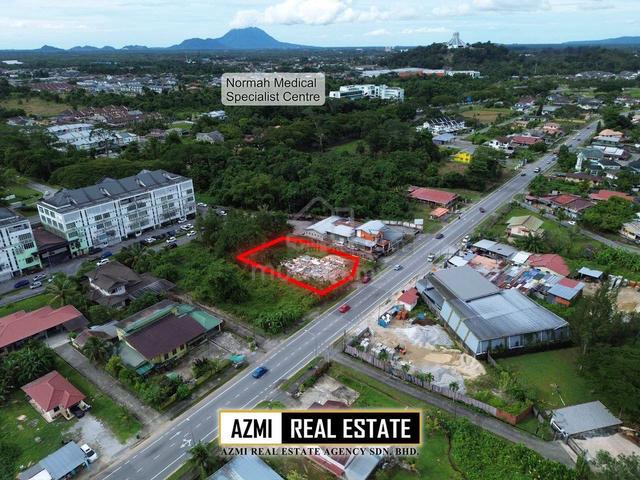 Land - Jalan Astana, Petra Jaya, Kuching 1