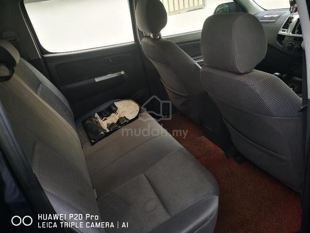 2013 Toyota HILUX 2.5 G VNT FACELIFT (A) - 5