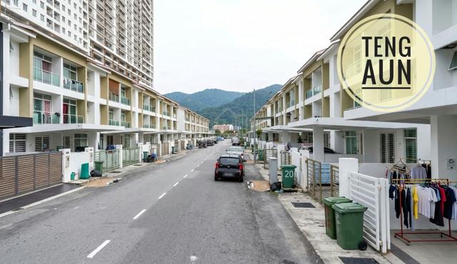 3-Storeys Terrace Shineville Villas 3000sqft 2 Car Parks Ayer Itam 1