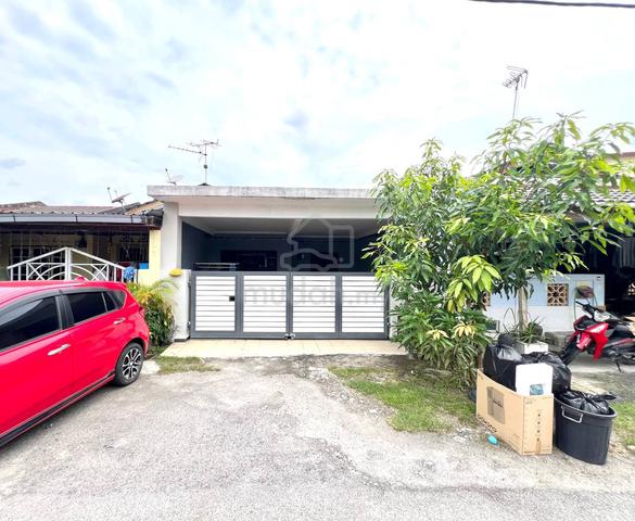 Renovated🔥 1 Storey Terrace Taman Sri Nanding Hulu Langat Selangor 1