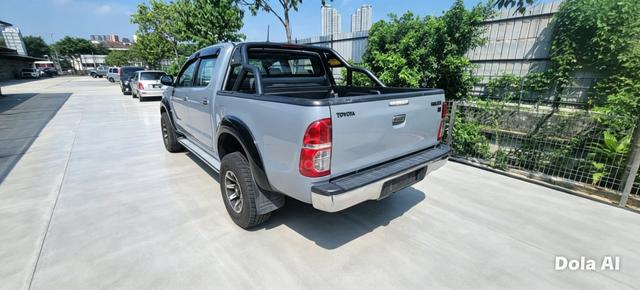 2012 Toyota HILUX 2.5 G (A) - 2