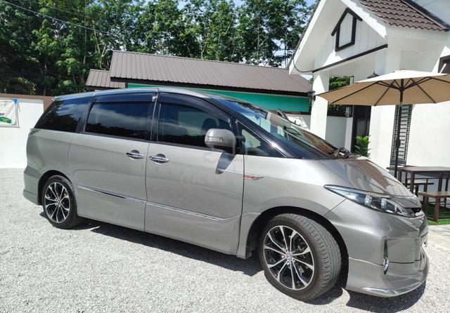 Toyota ESTIMA 2.4 AERAS PREMIUM EDITION (A) - 1