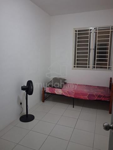 Bilik Sewa Near LRT Melati 1