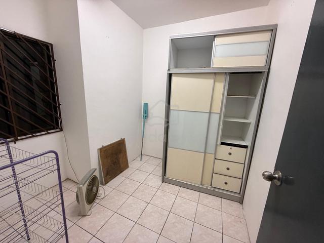 Taman Bukit mewah Double Storey / Paradigm mall / Tampoi / 4Bed 3Bath 5