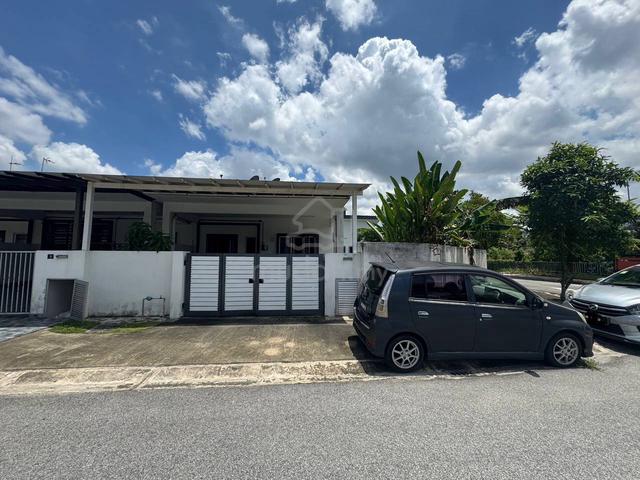 WTS Corner Lot Extend Single Storey Seksyen 29 Kg Lombong Shah Alam 1
