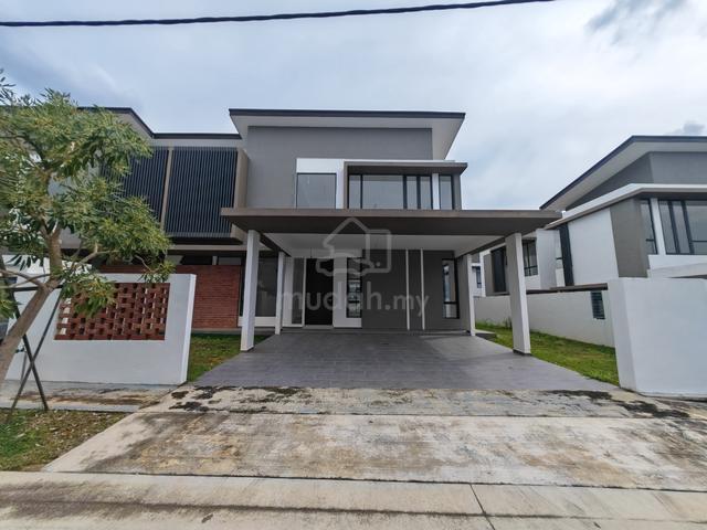 [Non bumi] 2 storey semi D county Villa Resort Ayer Keroh for sale 1