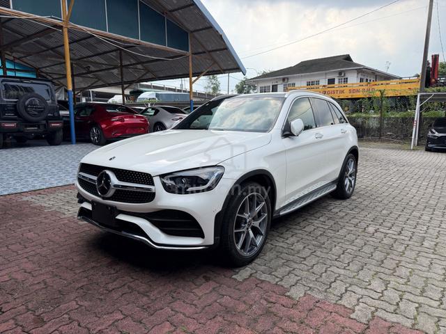 2021 Mercedes Benz GLC300 4MATIC AMG LINE 2.0L (A) - 1