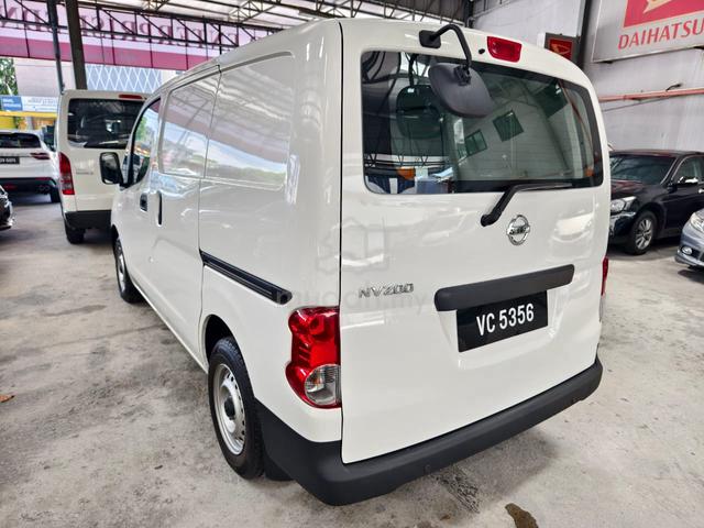 2016 NISSAN NV200 1.6 (M) PANEL VAN tip top condi - 4