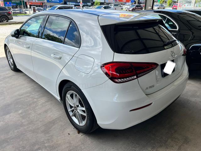 2019 Mercedes Benz A180 1.3 STYLE HATCHBACK (A) - 4