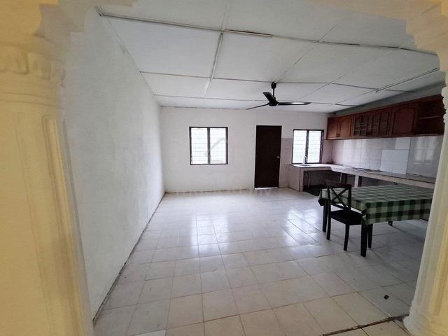 DAPUR LUAS SIAP CABINET 2 Storey Taman KESUMBA Bukit Beruntung RAWANG 1