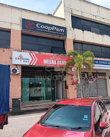 Lot Kedai Tingkat Atas untuk di sewa 1