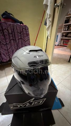 helmet gracshaw - photo 3 of 6