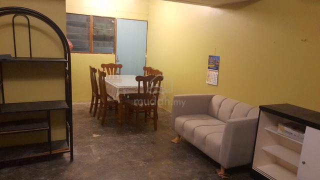 rumah teres 2 tingkat Taman Ampang 1