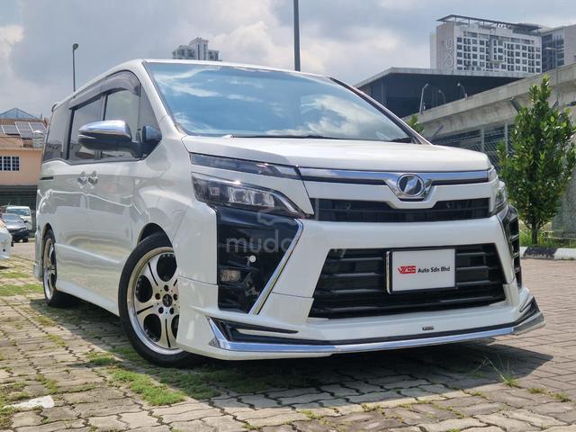 Toyota VOXY 2.0 ZS CONVERTED MODELLISTA 7 SEATERS - 1