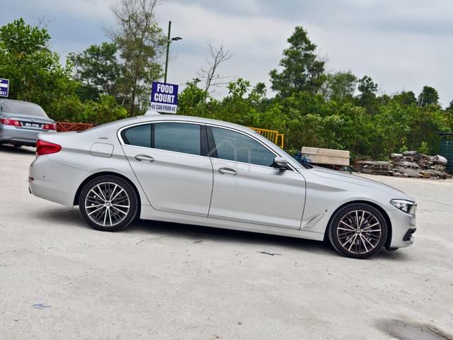 {2018} Bmw 530e 2.0 SPORT (A) FULL LOAN CARKING - 3