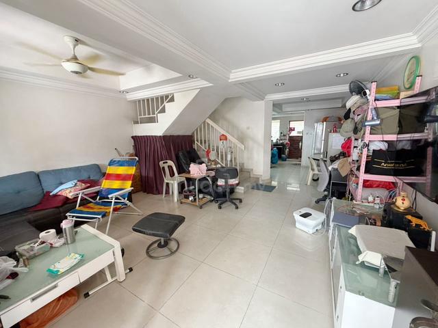 Sri Menjalara Double Storey For Sale 1