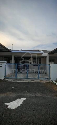 Teres Setingkat Taman Kerian Putra Parit Buntar 3 Bilik 1