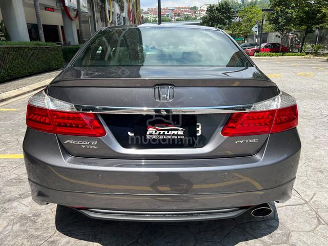 Honda ACCORD 2.0 VTI-L F S RECORD BY HONDA 1OWNER - 4