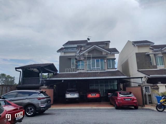 End Lot + Full Reno Banglo Kemuning Residence Sek 33 Shah Alam 1
