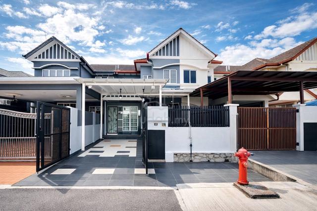 WELL MAINTAIN + 22x75 SIZE ! Double Storey Terrace, USJ 9 Subang Jaya 1