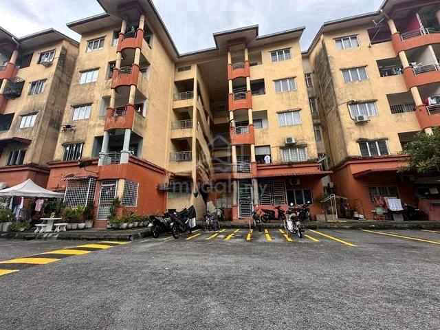 Pangsapuri Merak (Shah Alam) 1